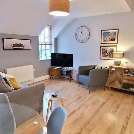 Appartamento George Hudson Court