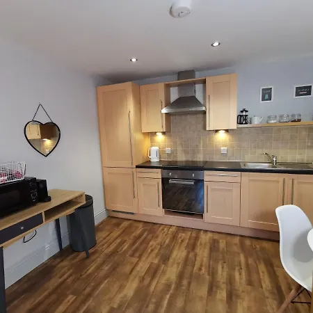 Apartman Private George Hudson Court Close To Walls