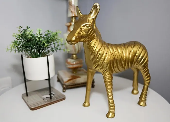 Private George Hudson Court Apartments Close To City Walls Apartment York