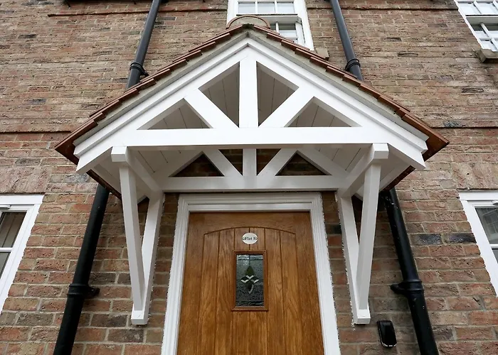 Apartment Private George Hudson Court Apartments Close To City Walls York