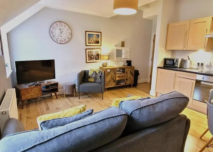 Apartment George Hudson Court Apartments