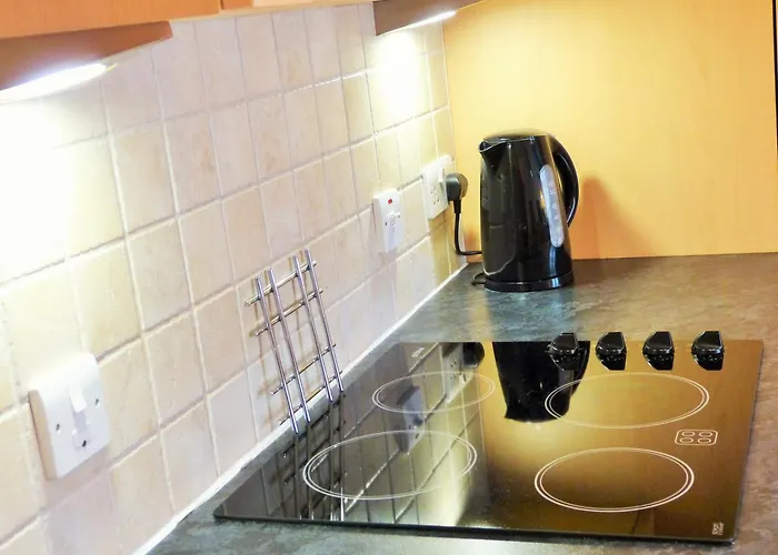 Private George Hudson Court Apartments Close To City Walls York