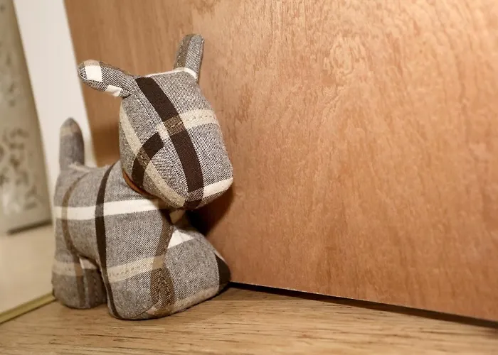 Apartment Private George Hudson Court Apartments Close To City Walls *