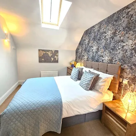 George Hudson Court Apartman *