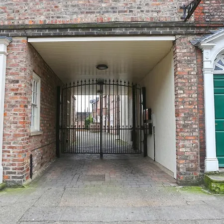 Apartment George Hudson Court Apartments York